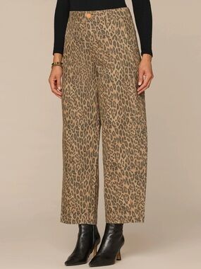 Democracy Cheetah Print Barrel Jeans - Tan/Black